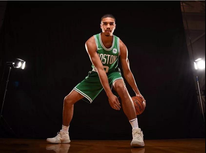 篮的对决备 篮的对决备