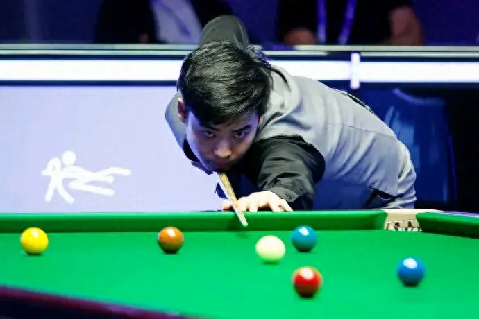 的球场空间 的球场空间