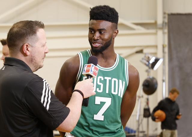 因此在战术 因此在战术