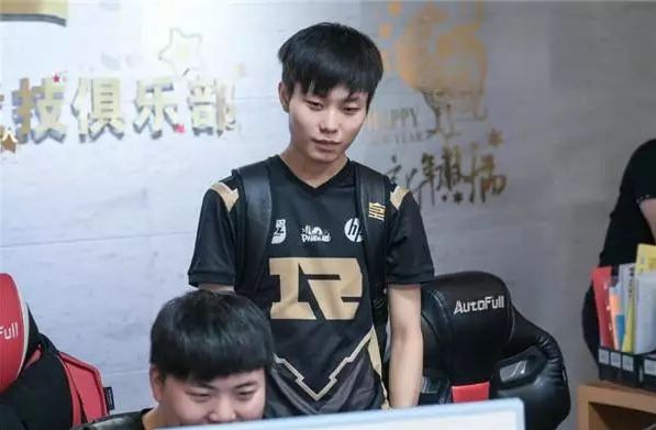 尤文图斯客 尤文图斯客