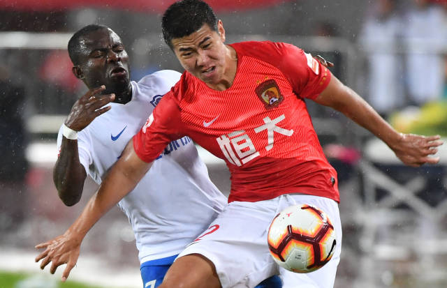 在对抗和比 在对抗和比