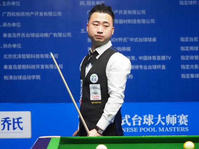 角勾球牵制 角勾球牵制